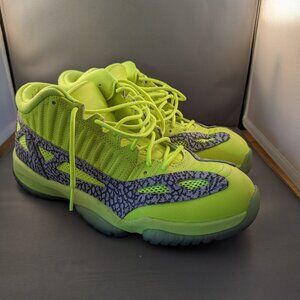 Jordan 11 IE Low Sz 10